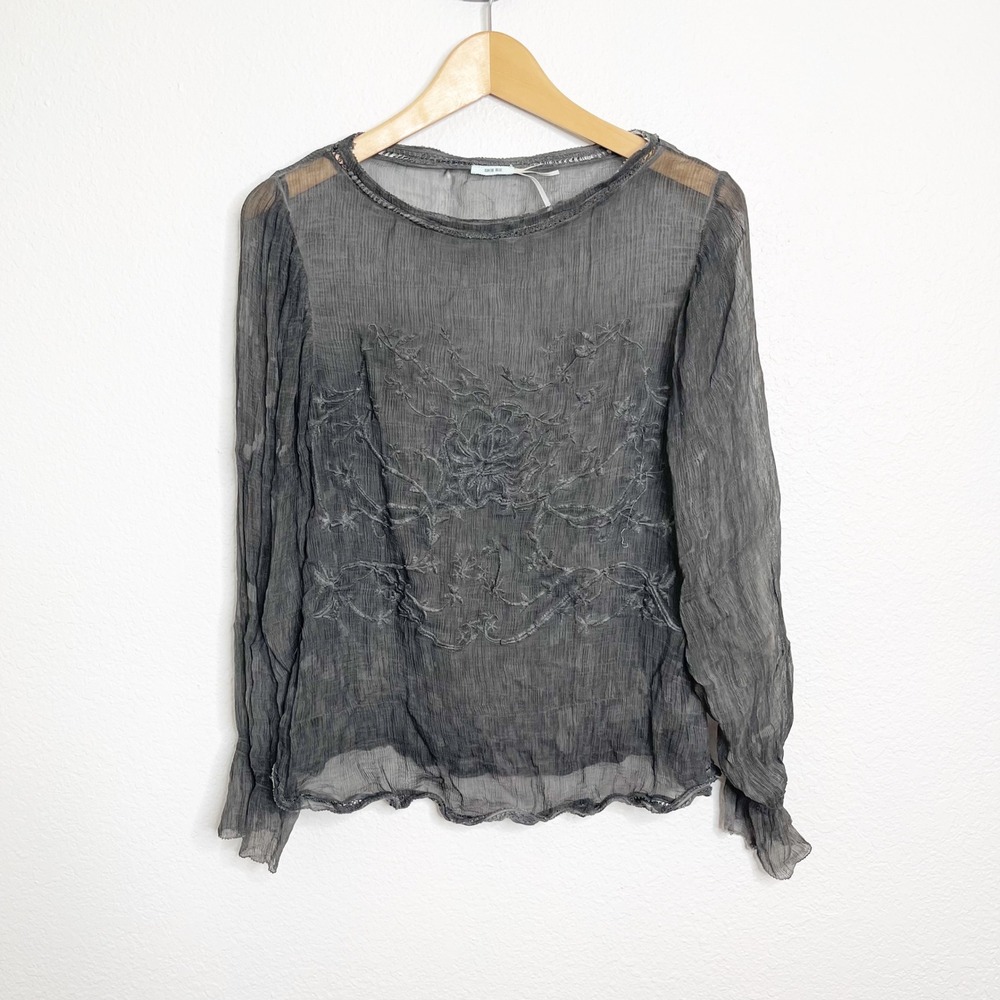 Kimchi Blue Gray Embroidered Sheer Crinkle Long Sleeve Blouse Womens Small Boho